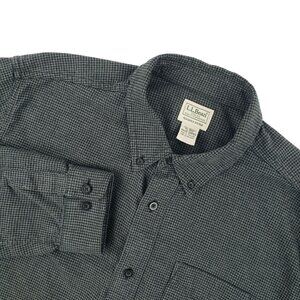 L.L. Bean Shirt Men XL Gray/ Black Slightly Fit Flannel Button Up Long Sleeve